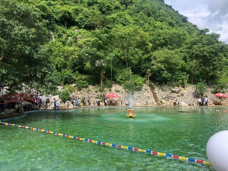 Suối Đá Quảng Bình – Vẻ đẹp núi rừng thu hút khách tham quan