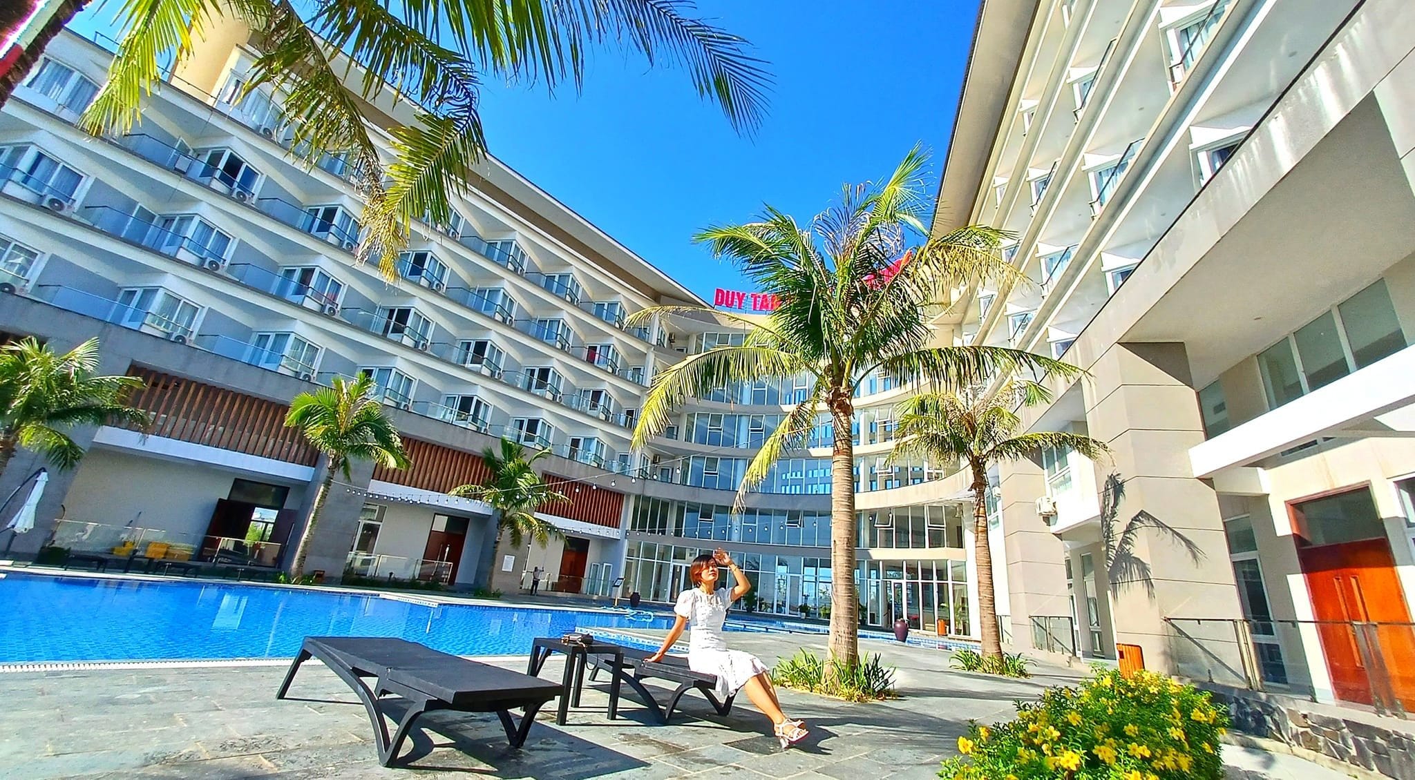 Khách sạn Duy Tân resort Quảng Bình