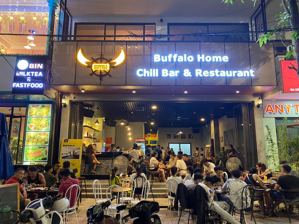 Buffalo Home & Chill Bar Đồng Hới
